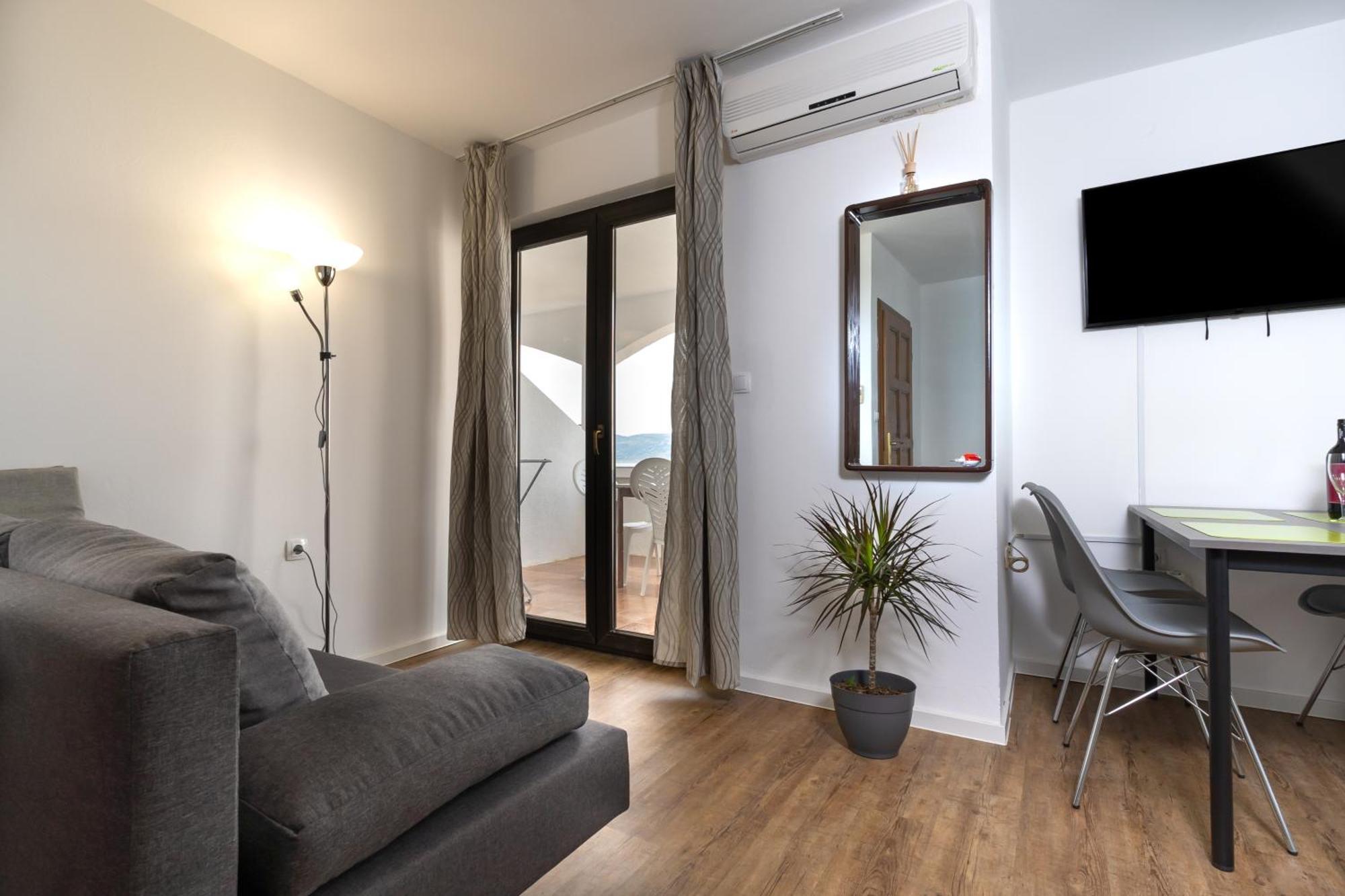 Apartments Dida Sime Starigrad Paklenica Eksteriør bilde