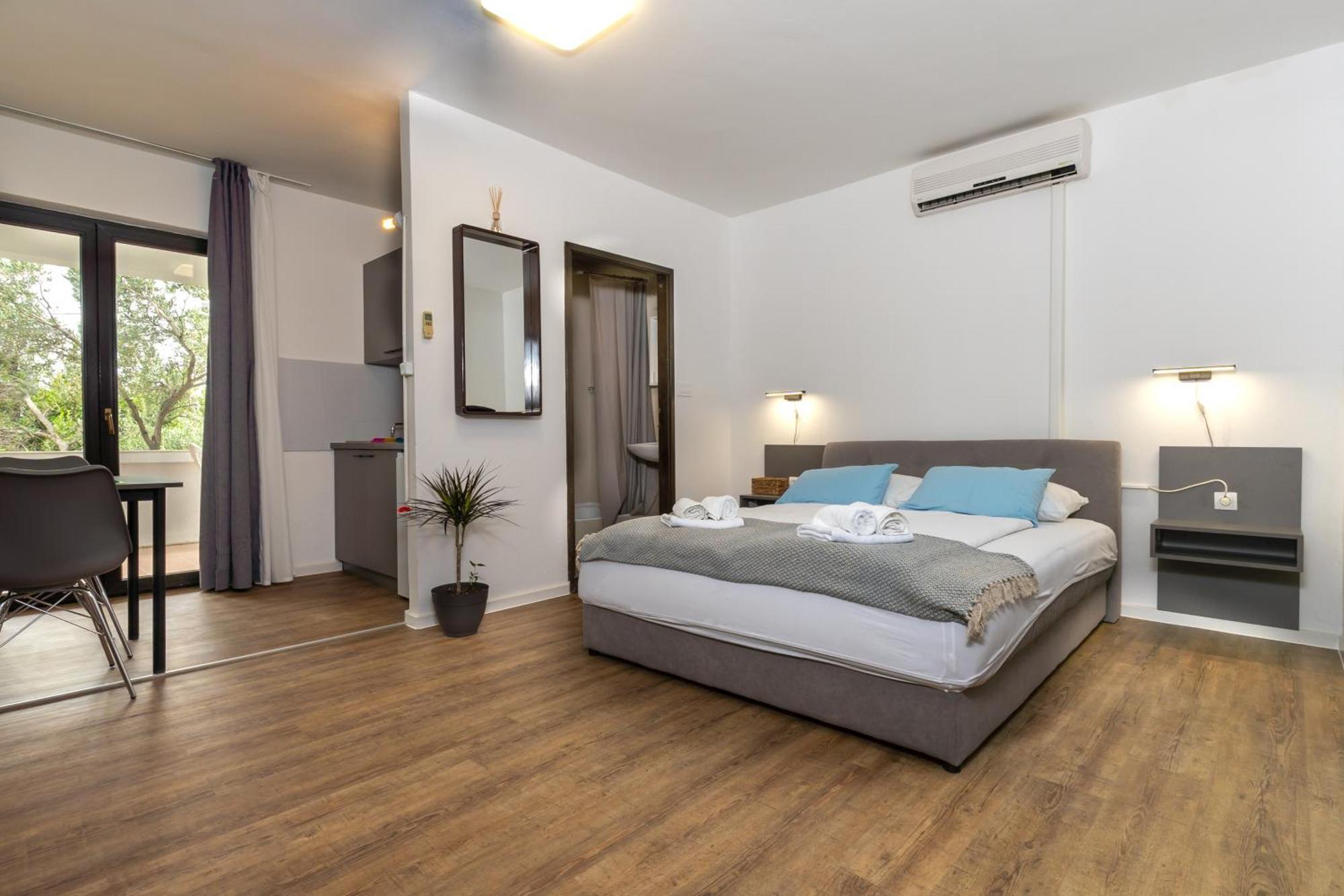 Apartments Dida Sime Starigrad Paklenica Eksteriør bilde