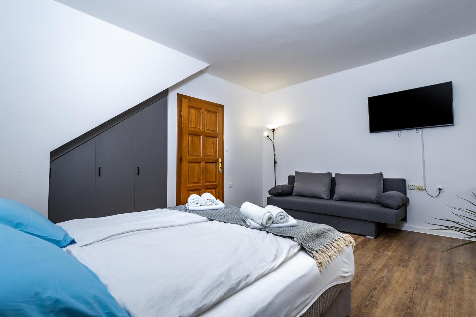 Apartments Dida Sime Starigrad Paklenica Eksteriør bilde