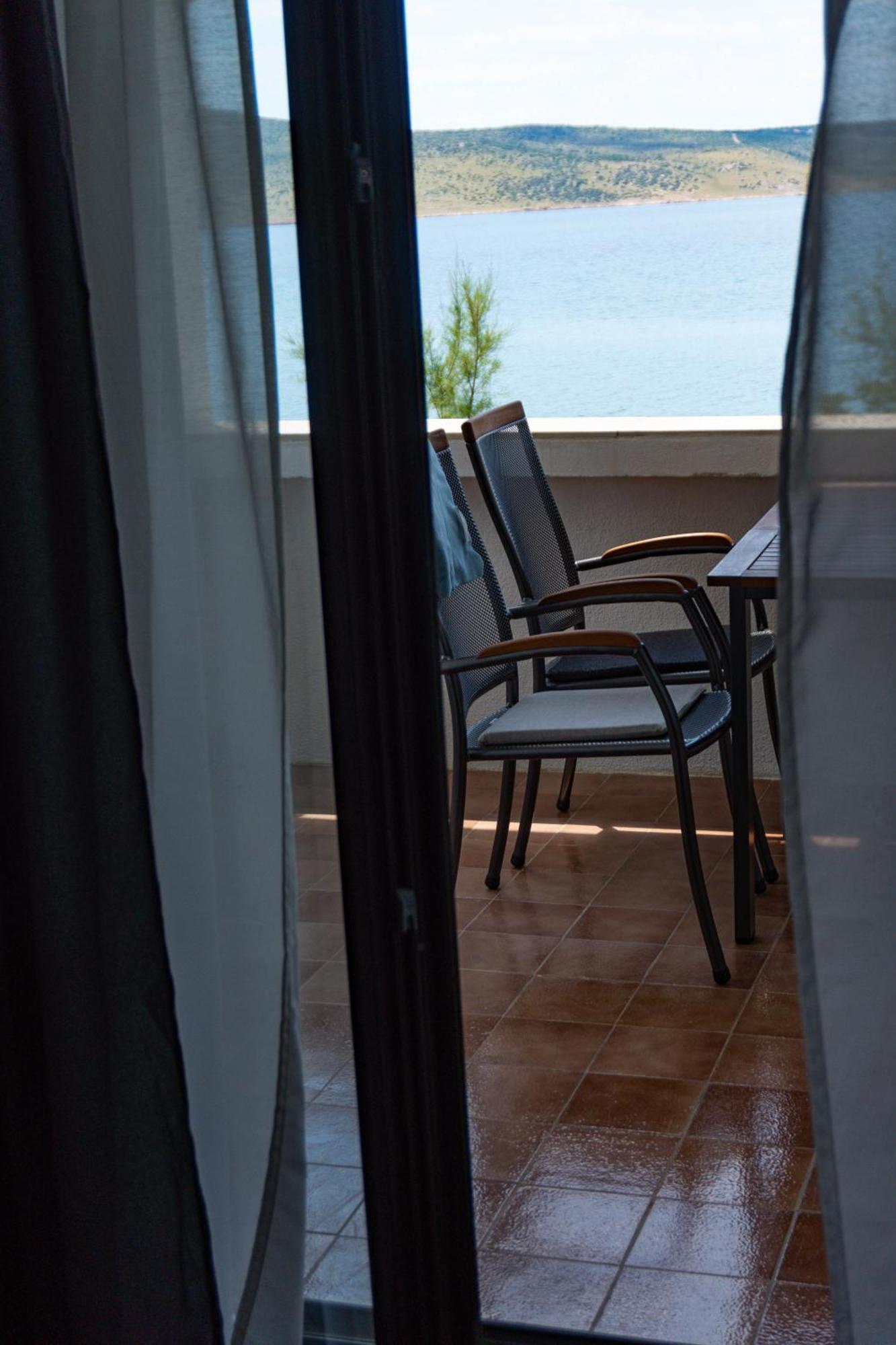Apartments Dida Sime Starigrad Paklenica Eksteriør bilde